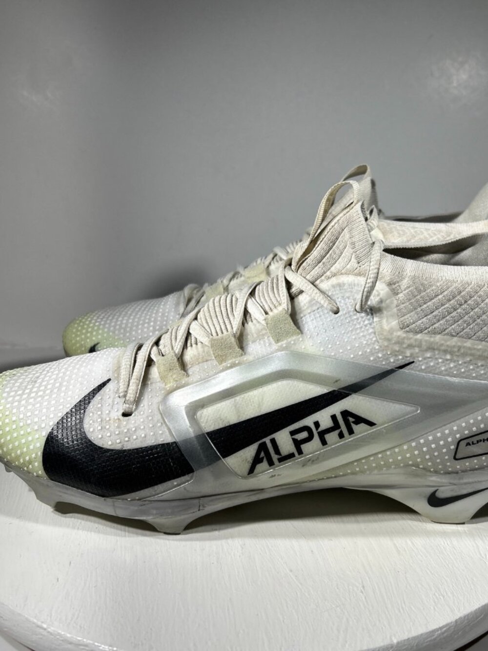 Nike Mens Alpha Menace 4 Elite Mens Football Cleats Size 12 White Shoes Sneakers